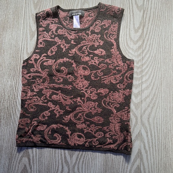 Woman’s Sparkly Metallic Jones New York Cardigan & Tank Set - Picture 4 of 10